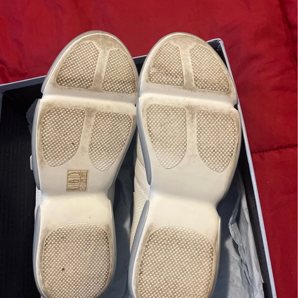 Prada women sneakers - Picture 3 of 4